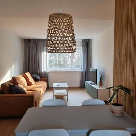 Three Bedroom Next To Apartmán *